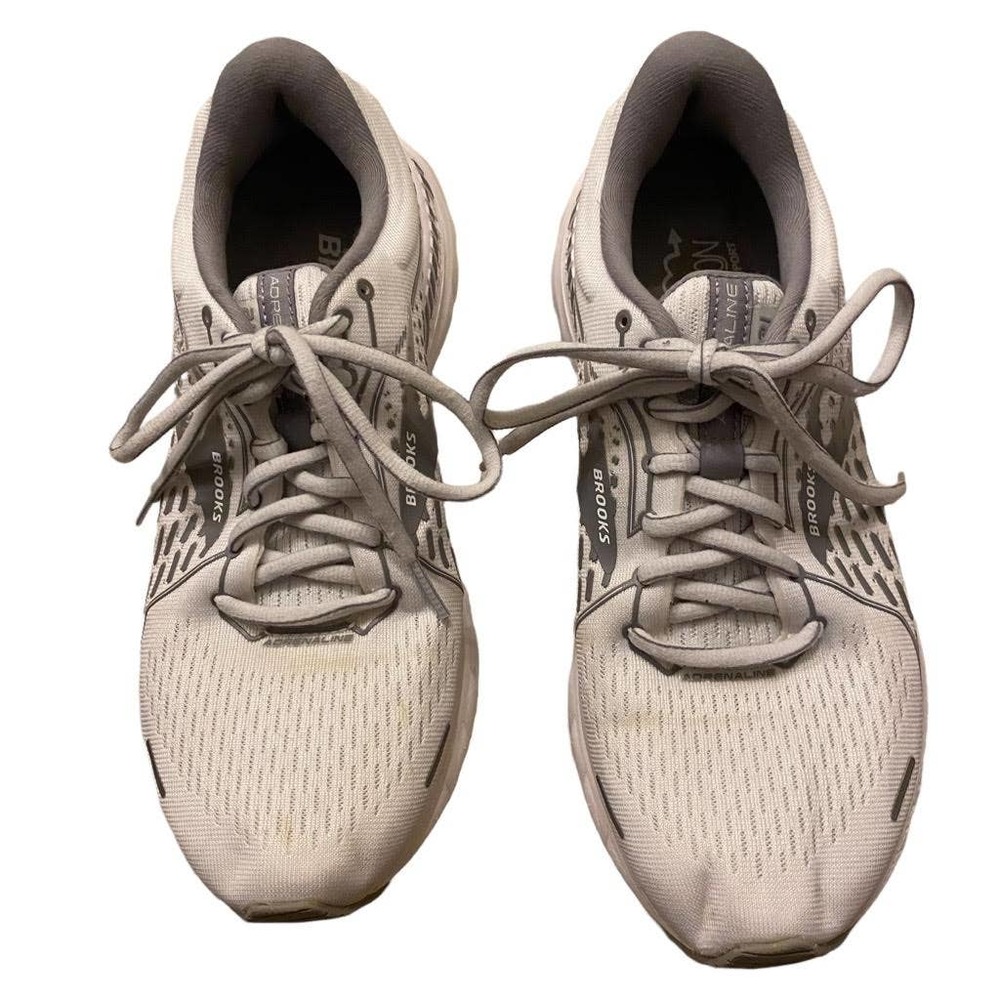 Women's Brooks Adrenaline GTS 21 Size 8.5